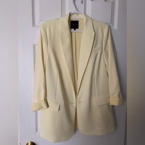 Dynamite Women’s Blazer size small